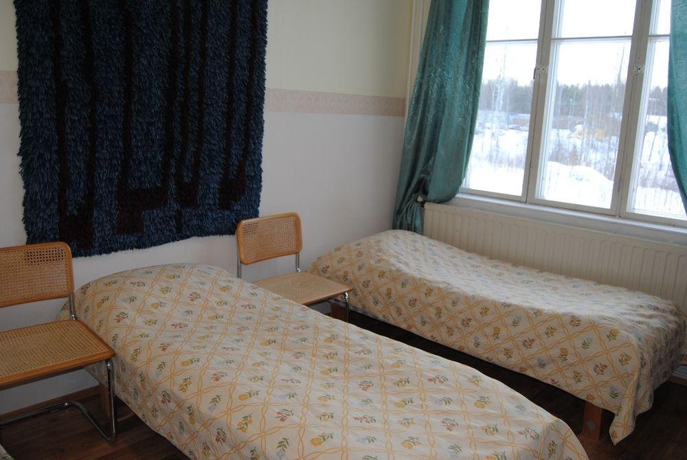 Jaemsaen Gasthaus Eksteriør billede