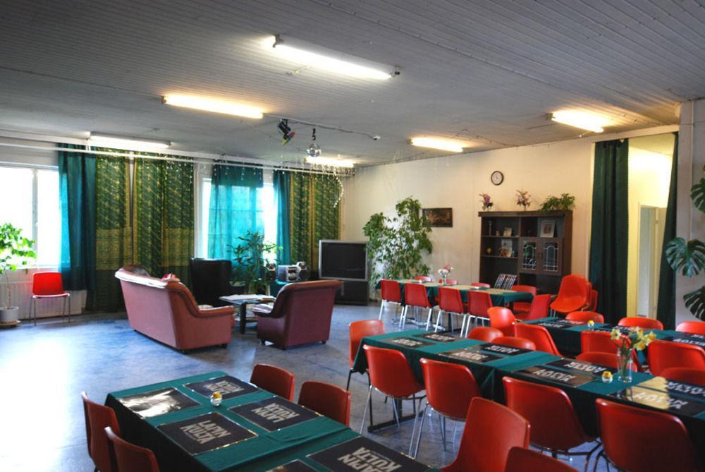 Jaemsaen Gasthaus Eksteriør billede